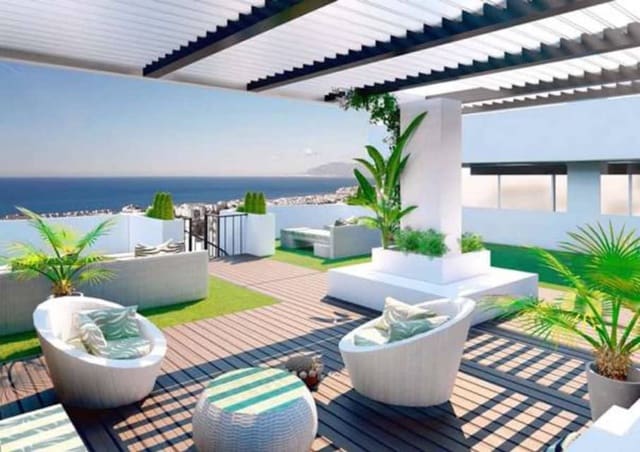 1 Zimmer Apartment zu verkaufen in Torre de Benagalbon, Rincón de la Victoria mit Pool Garage - 215.000 € (Ref: 9766980)