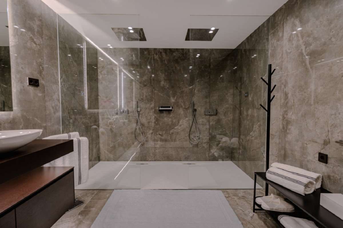 5 soveværelse Villa til salg i Mijas med swimmingpool garage - € 3.990.000 (Ref: 9767010)