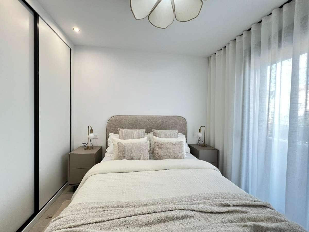 3 bedroom Townhouse for sale in Benferri with garage - € 318,000 (Ref: 9767046)