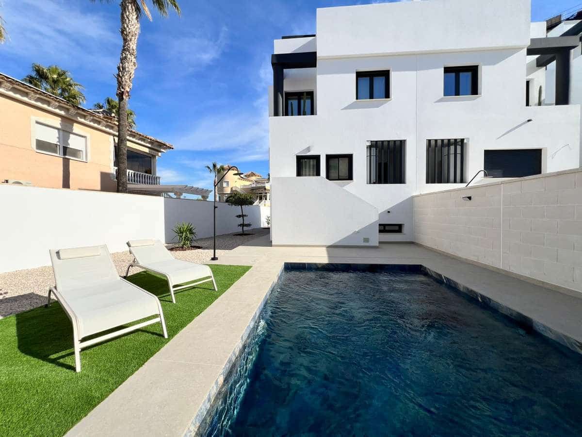 3 bedroom Townhouse for sale in Benferri with pool garage - € 369,000 (Ref: 9767049)