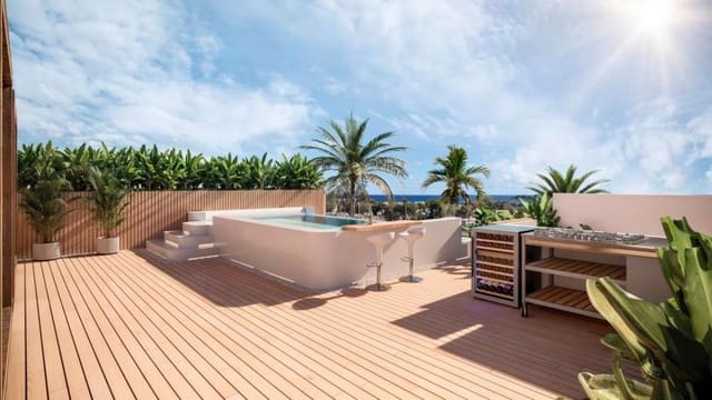 4 makuuhuone Huoneisto myytävänä paikassa San Pedro de Alcántara Pueblo, Marbella mukana uima-altaan 
autotalli - 950 000 € (Ref: 9767066)