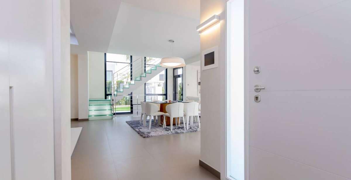 Chalet de 3 habitaciones en Dehesa de Campoamor en venta con piscina - 1.195.000 € (Ref: 9767158)