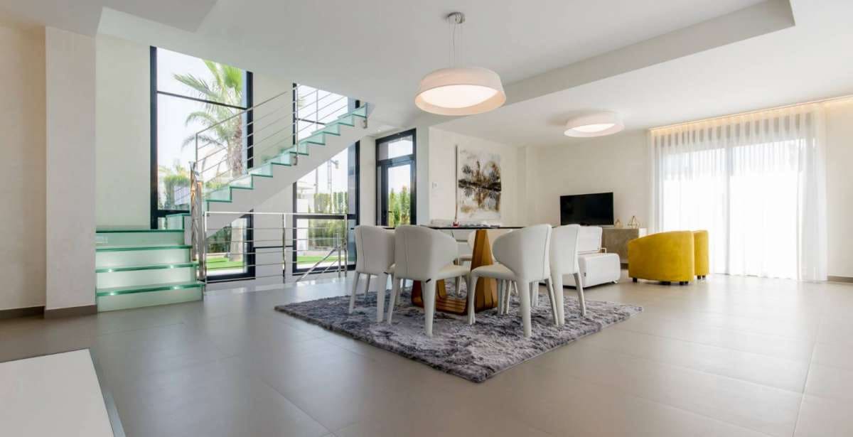 Chalet de 3 habitaciones en Dehesa de Campoamor en venta con piscina - 1.195.000 € (Ref: 9767158)