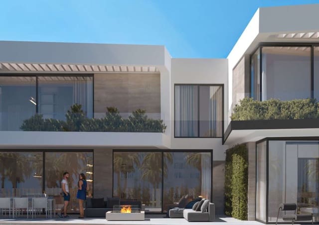 4 bedroom Villa for sale in Calahonda, Mijas with pool garage - € 1,650,000 (Ref: 9767280)