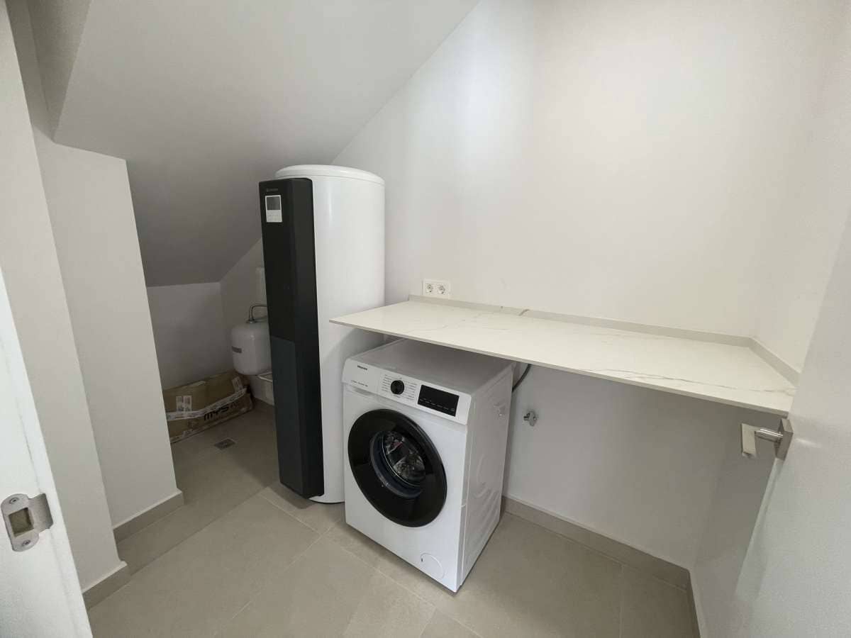 3 sypialnia Willa na sprzedaż w Heredades z basenem garażem - 359 900 € (Ref: 9767301)