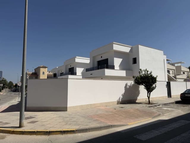 3 chambre Villa/Maison à vendre à Heredades, Almoradí avec piscine garage - 359 900 € (Ref: 9767301)