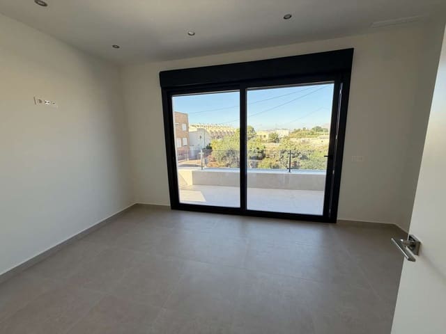 3 chambre Villa/Maison à vendre à Heredades, Almoradí avec piscine garage - 359 900 € (Ref: 9767301)