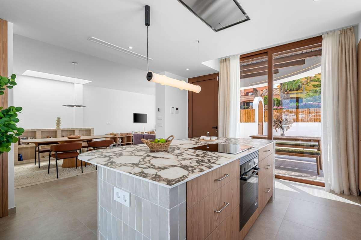 4 soveværelse Villa til salg i Algorfa med swimmingpool garage - € 850.000 (Ref: 9767353)