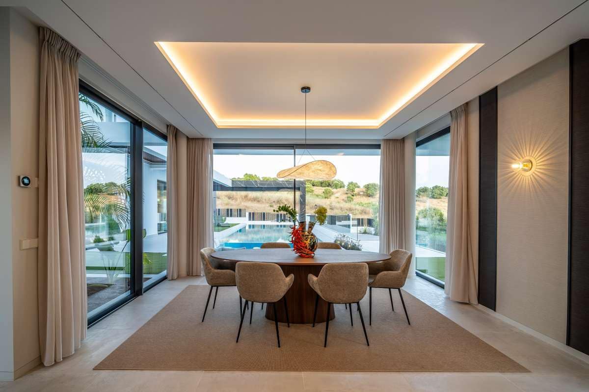 6 sypialnia Willa na sprzedaż w Benahavis z basenem garażem - 6 800 000 € (Ref: 9767441)