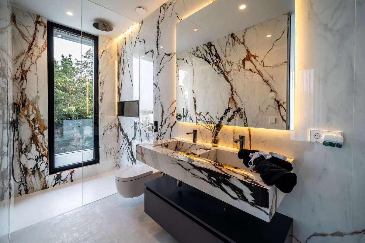 6 sypialnia Willa na sprzedaż w Benahavis z basenem garażem - 6 800 000 € (Ref: 9767441)