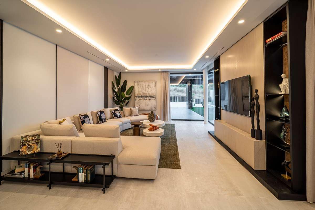 6 sypialnia Willa na sprzedaż w Benahavis z basenem garażem - 6 800 000 € (Ref: 9767441)