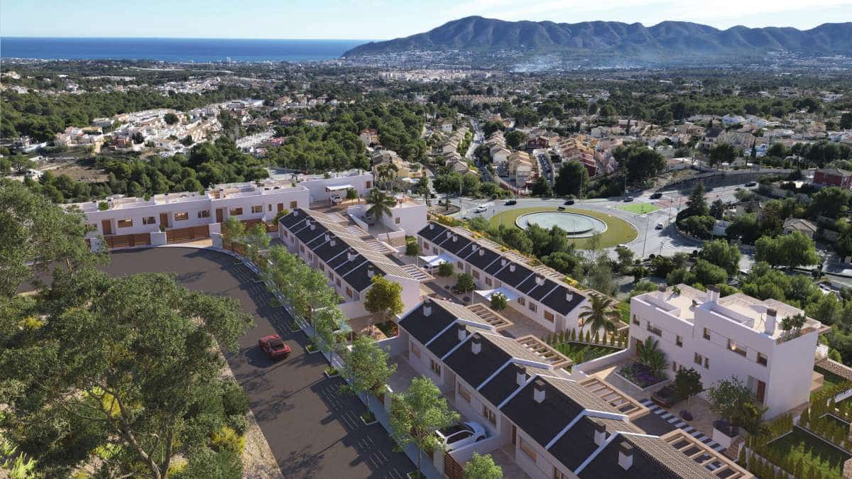 4 soveværelse Byhus til salg i La Nucia med garage - € 538.000 (Ref: 9767471)