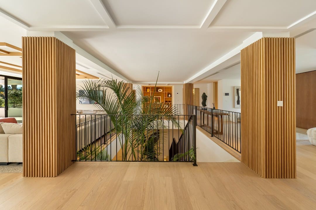 6 bedroom Villa for sale in Nueva Andalucia with pool garage - € 8,650,000 (Ref: 9767560)