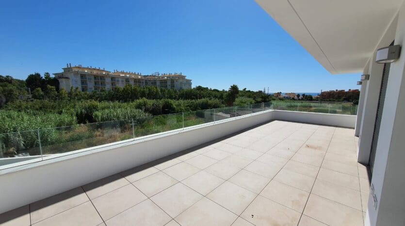 4 chambre Villa/Maison à vendre à Manilva avec piscine garage - 1 065 000 € (Ref: 9767592)