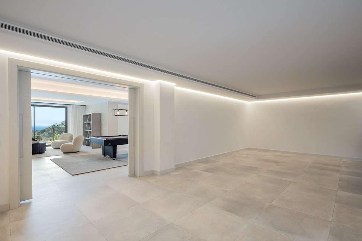 5 soverom Villa til salgs i Benahavis med svømmebasseng garasje - € 8 350 000 (Ref: 9767593)