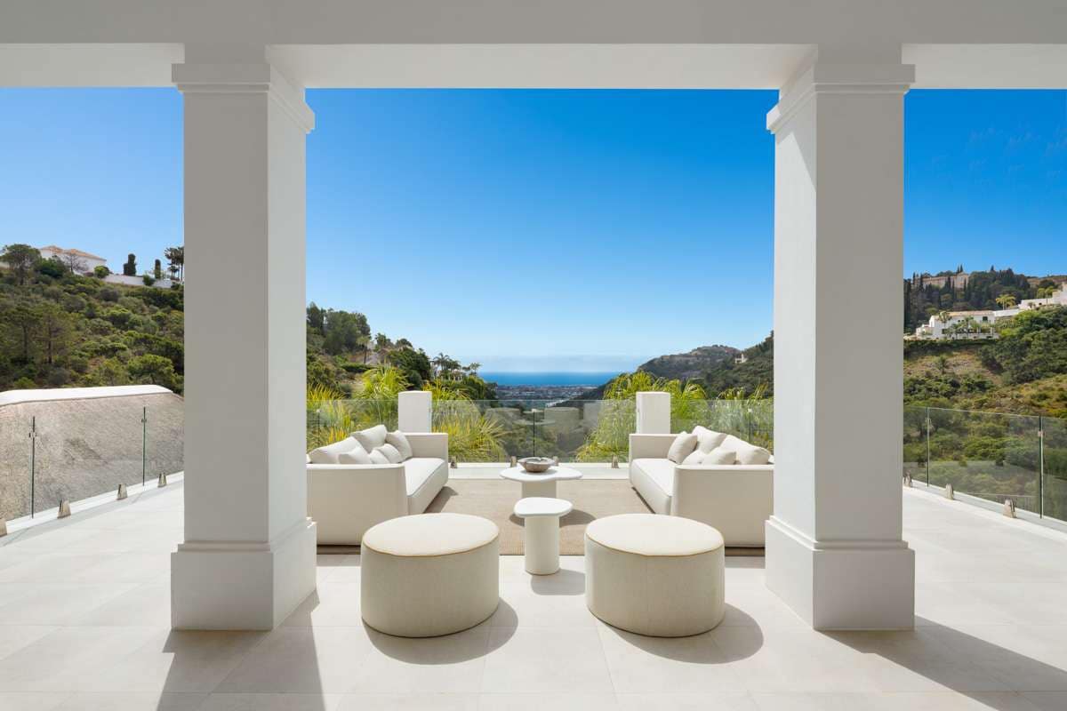 5 soverom Villa til salgs i Benahavis med svømmebasseng garasje - € 8 350 000 (Ref: 9767593)