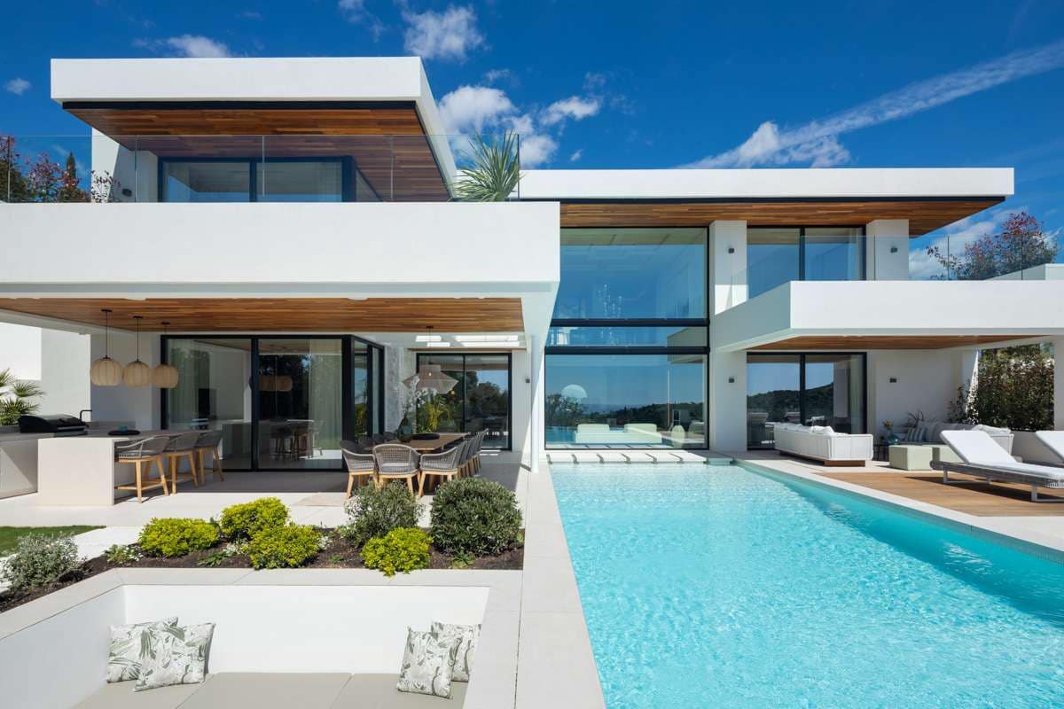 6 soverom Villa til salgs i Benahavis med svømmebasseng garasje - € 6 995 000 (Ref: 9767594)