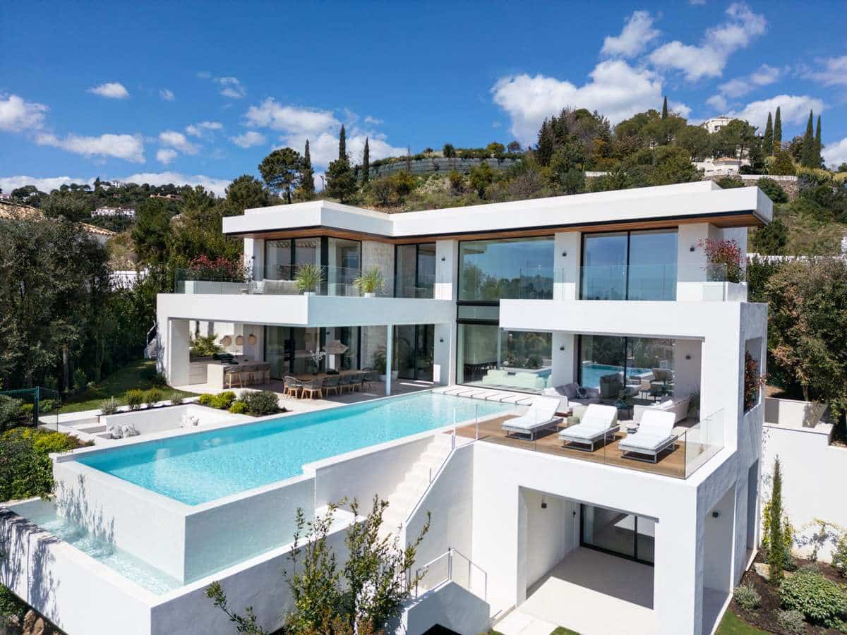 6 soverom Villa til salgs i Benahavis med svømmebasseng garasje - € 6 995 000 (Ref: 9767594)