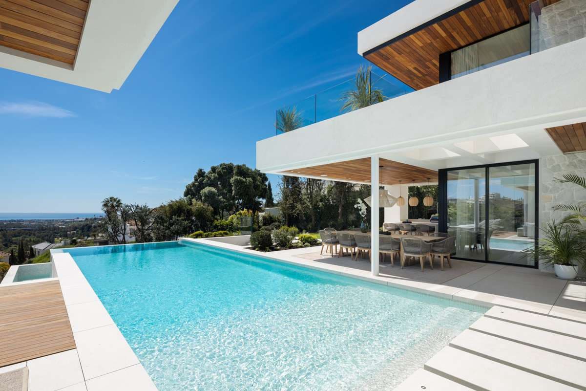 6 soverom Villa til salgs i Benahavis med svømmebasseng garasje - € 6 995 000 (Ref: 9767594)