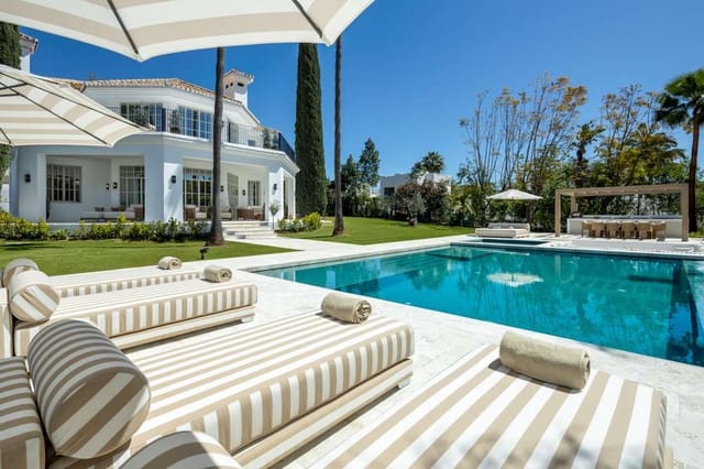 5 sypialnia Willa na sprzedaż w Las Brisas, Marbella z basenem garażem - 8 900 000 € (Ref: 9767613)