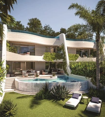 Chalet de 3 habitaciones en Lomas De Marbella, Marbella en venta con piscina garaje - 3.950.000 € (Ref: 9767620)