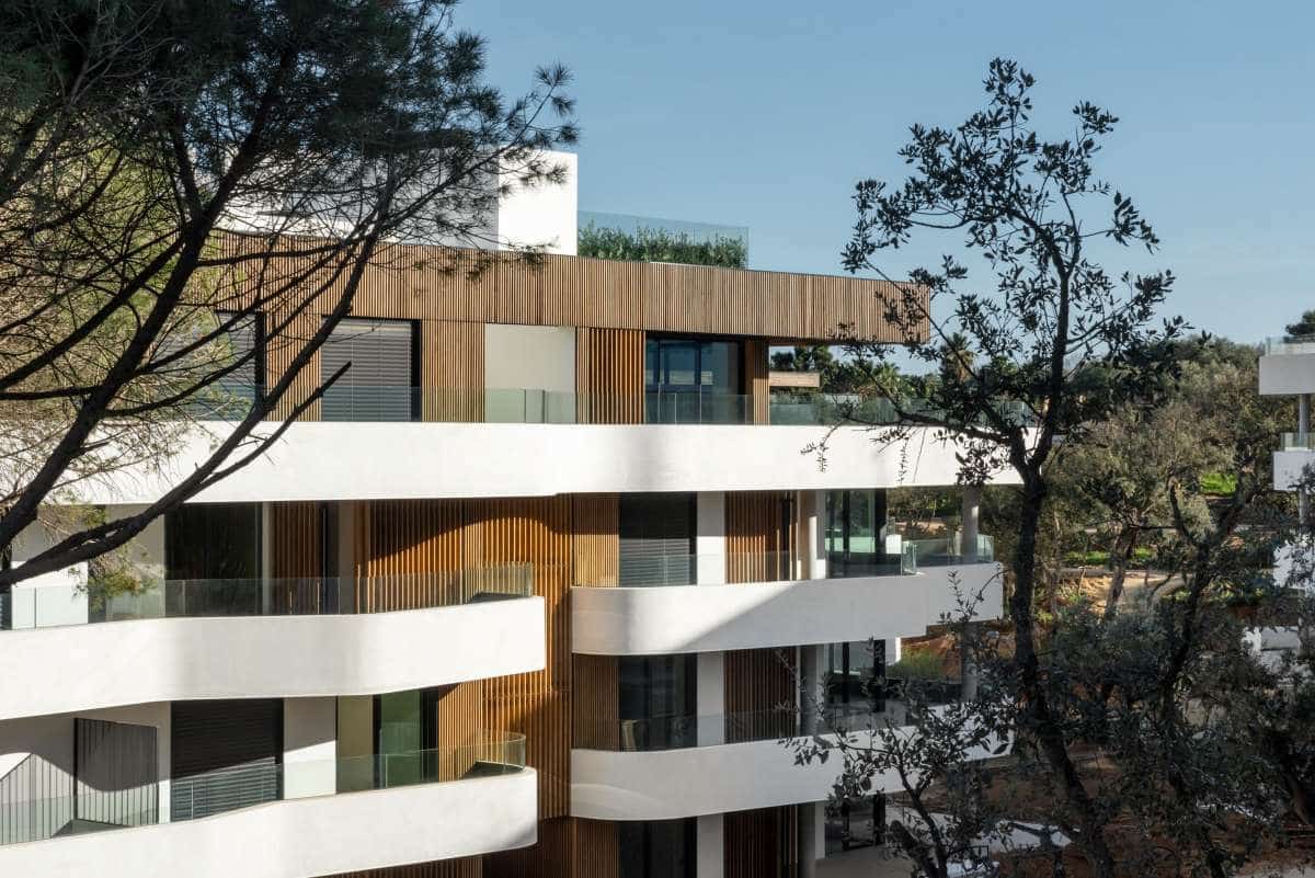 3 bedroom Apartment for sale in Pueblo Nuevo de Guadiaro with garage - € 1,300,000 (Ref: 9767621)