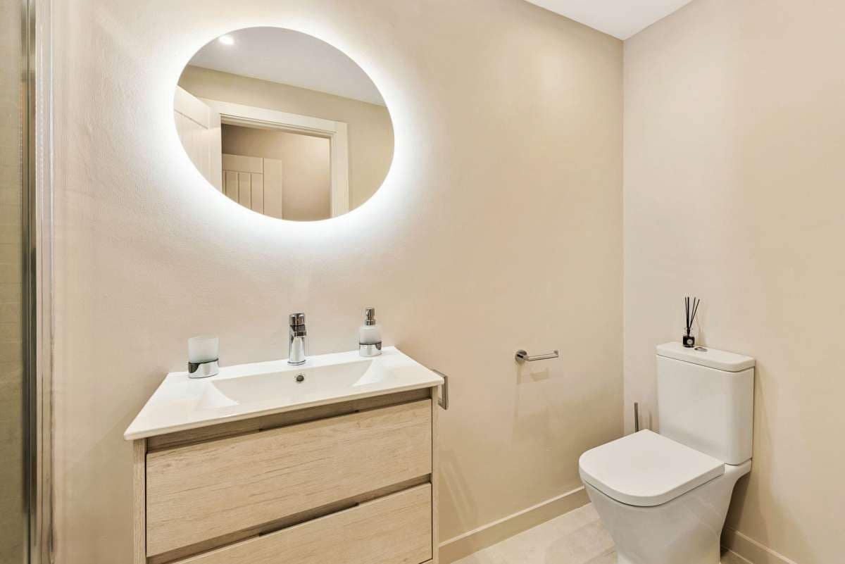 1 bedroom Apartment for sale in Benahavis with pool garage - € 249,000 (Ref: 9767708)