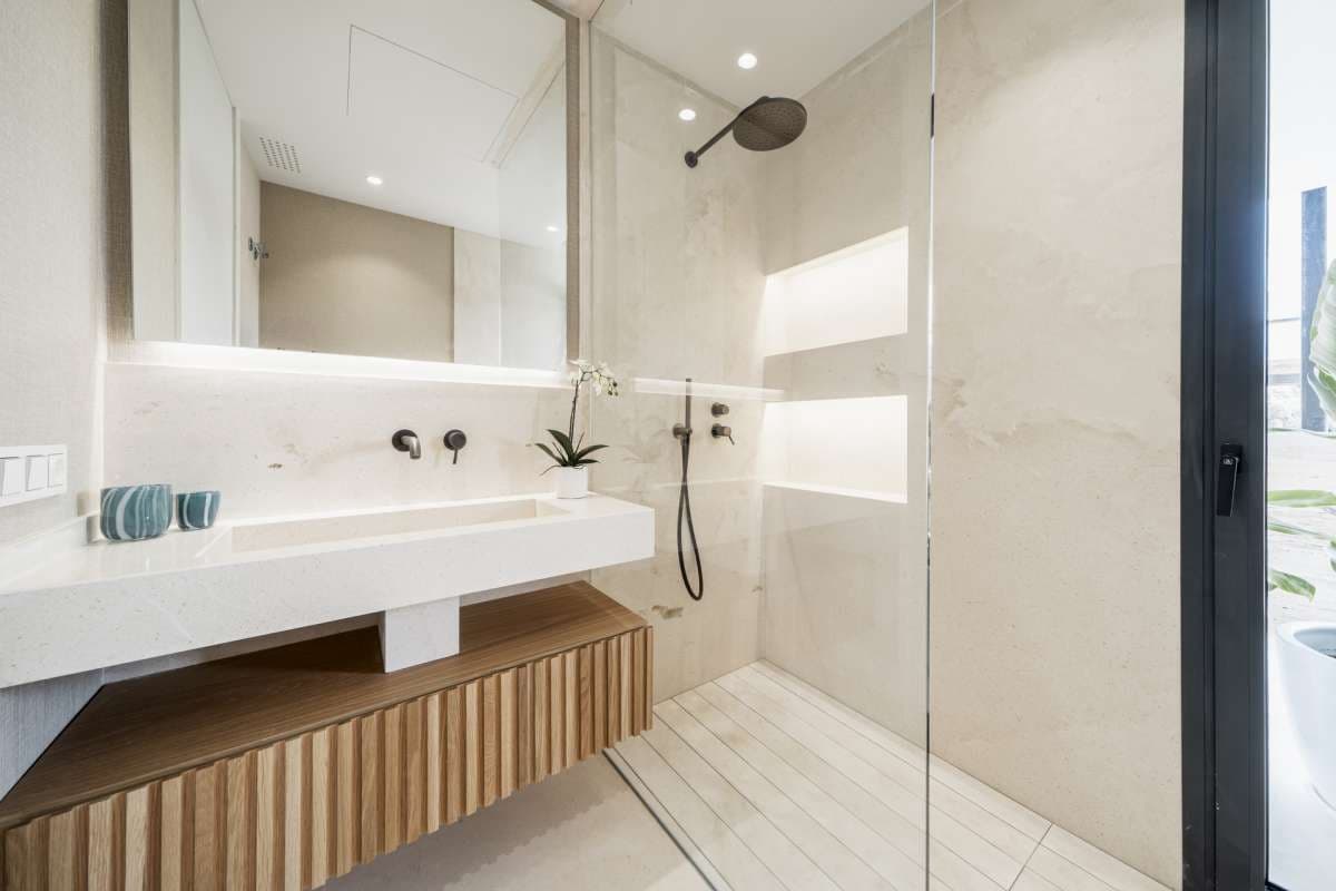 3 sypialnia Apartament na sprzedaż w Nueva Andalucia z basenem garażem - 2 630 000 € (Ref: 9767738)