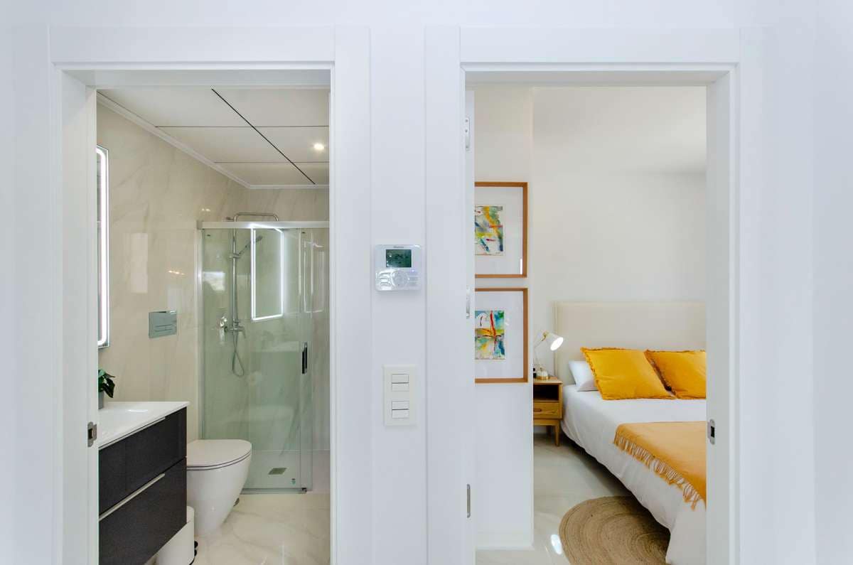 Chalet de 3 habitaciones en Orihuela Costa en venta con piscina garaje - 415.000 € (Ref: 9767750)