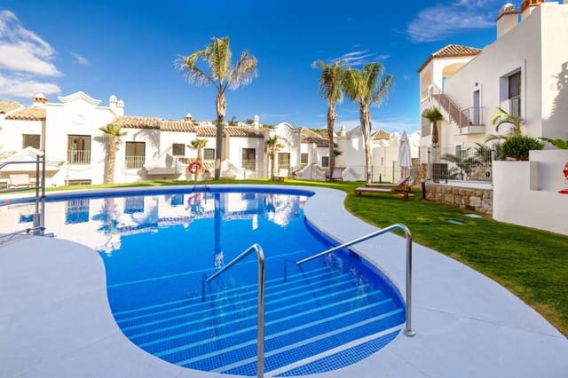 3 soveværelse Byhus til salg i Valle Romano Golf, Estepona med swimmingpool garage - € 556.225 (Ref: 9767844)