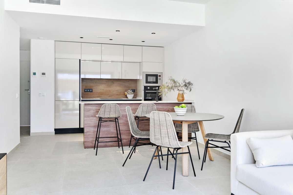 2 soveværelse Bungalow til salg i Torrevieja med garage - € 380.000 (Ref: 9767922)