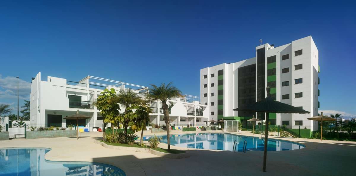3 chambre Appartement à vendre à Pilar de la Horadada avec piscine garage - 449 000 € (Ref: 9767968)