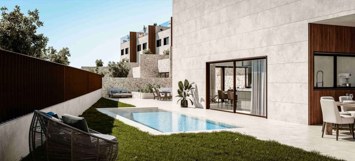3 soveværelse Byhus til salg i Fuengirola med swimmingpool garage - € 770.000 (Ref: 9767984)