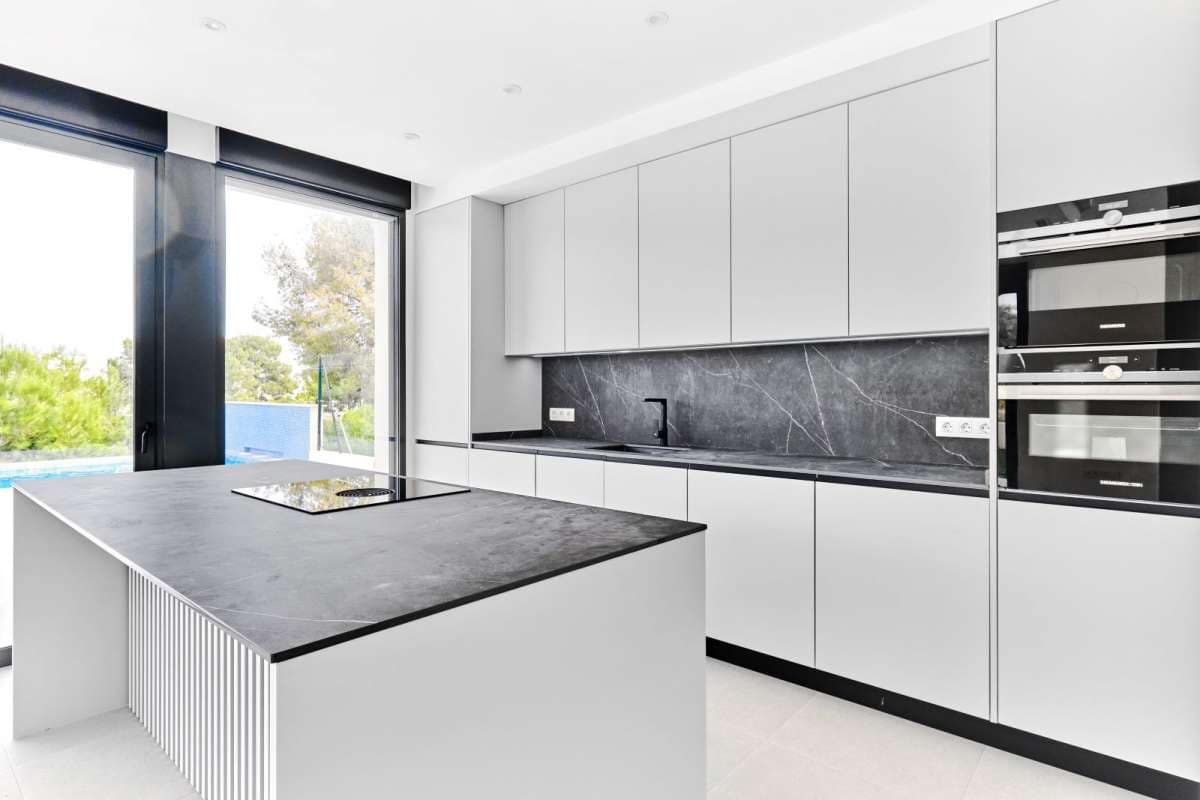 3 bedroom Villa for sale in Orihuela Costa with pool garage - € 760,000 (Ref: 9768038)