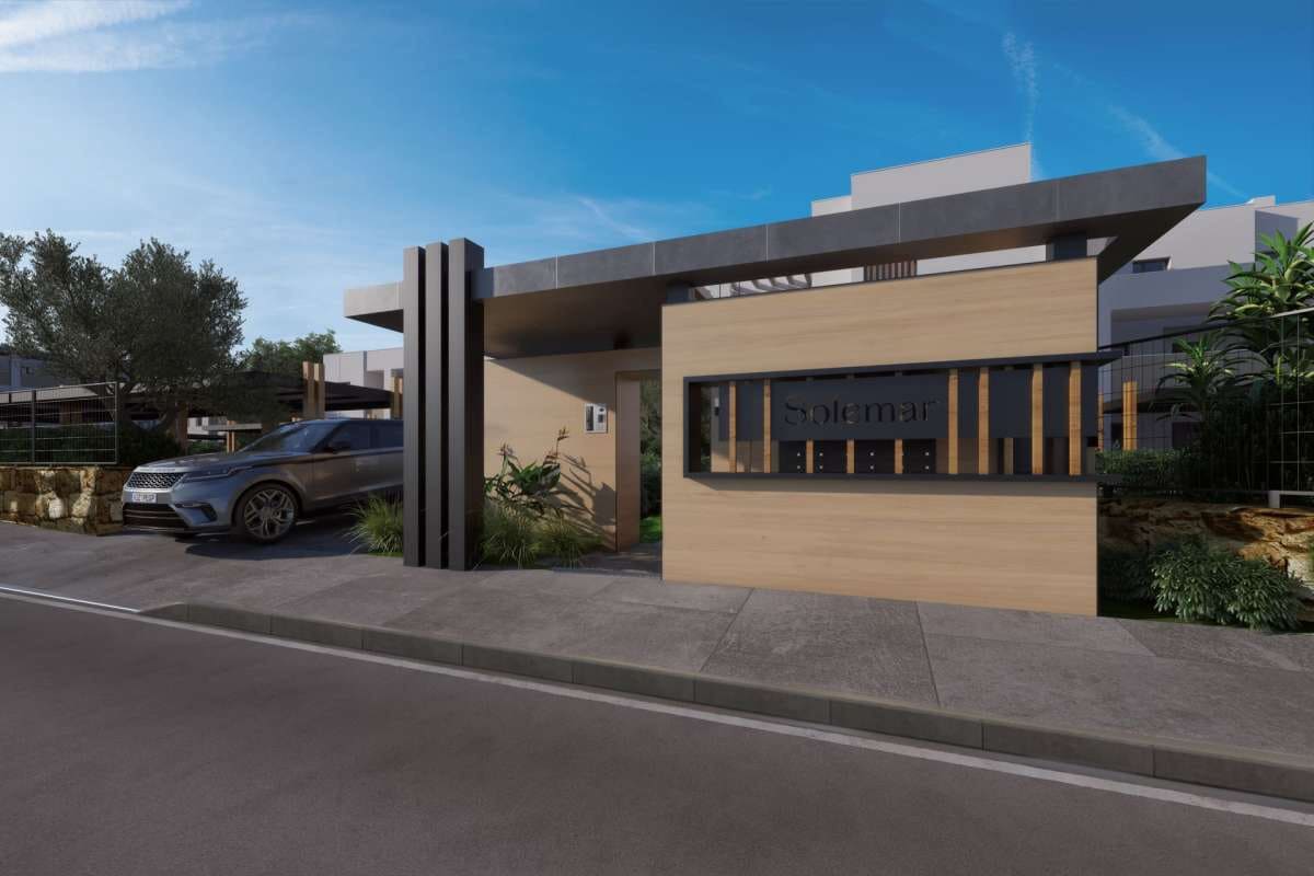 3 bedroom Bungalow for sale in Casares with garage - € 545,000 (Ref: 9768130)