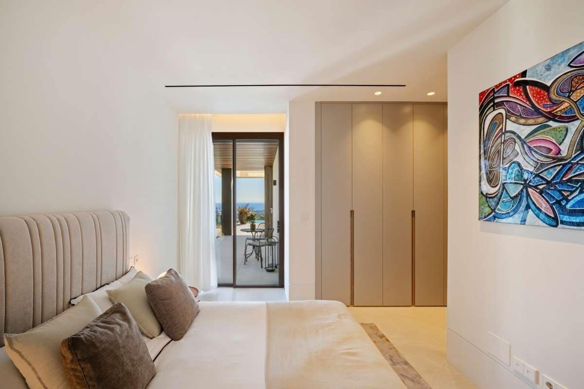 Chalet de 6 habitaciones en Benahavís en venta con piscina garaje - 6.895.000 € (Ref: 9768236)