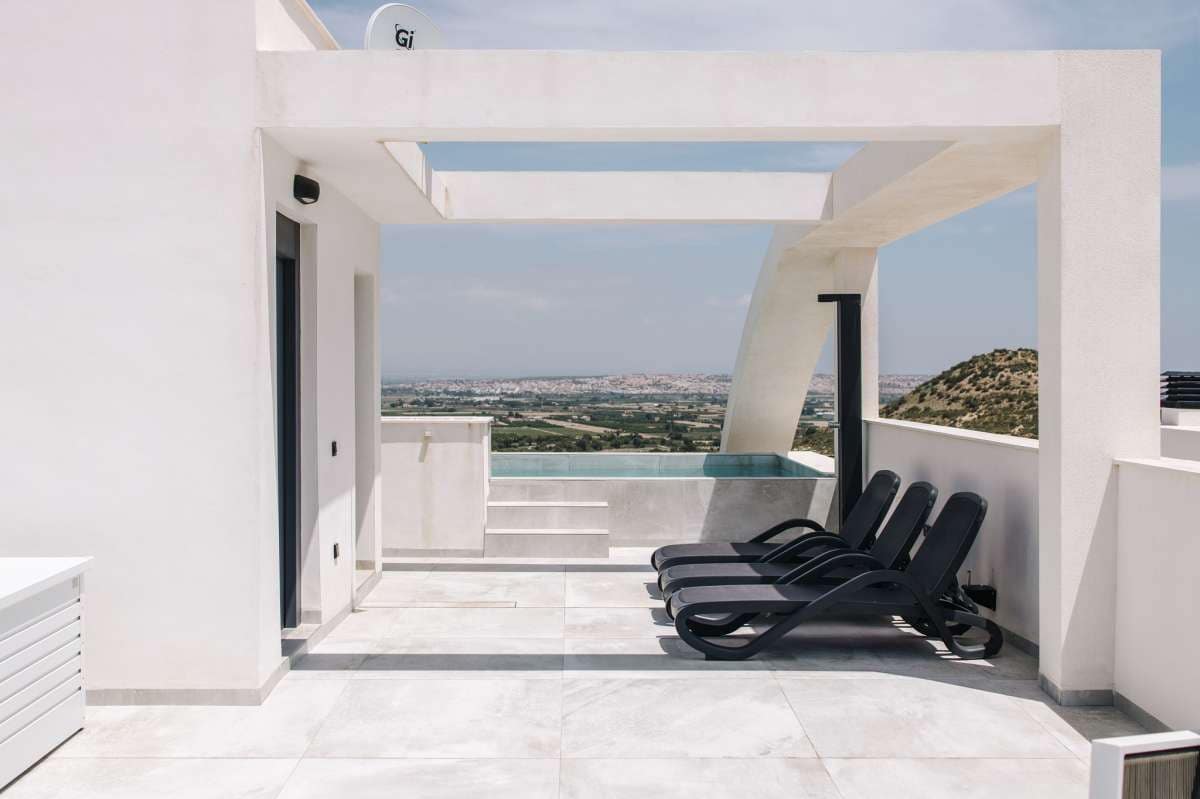 4 soveværelse Bungalow til salg i Ciudad Quesada med swimmingpool - € 599.000 (Ref: 9768244)