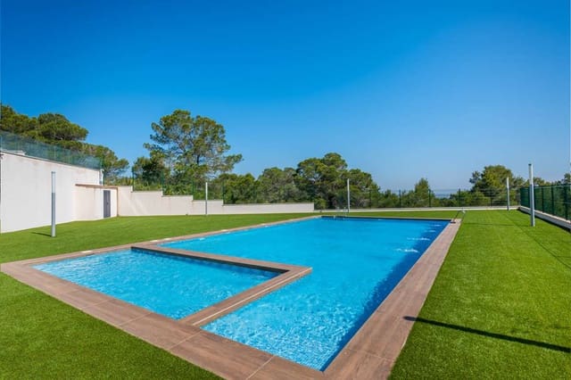 Bungalow de 2 habitaciones en San Miguel de Salinas en venta con piscina garaje - 415.000 € (Ref: 9768250)