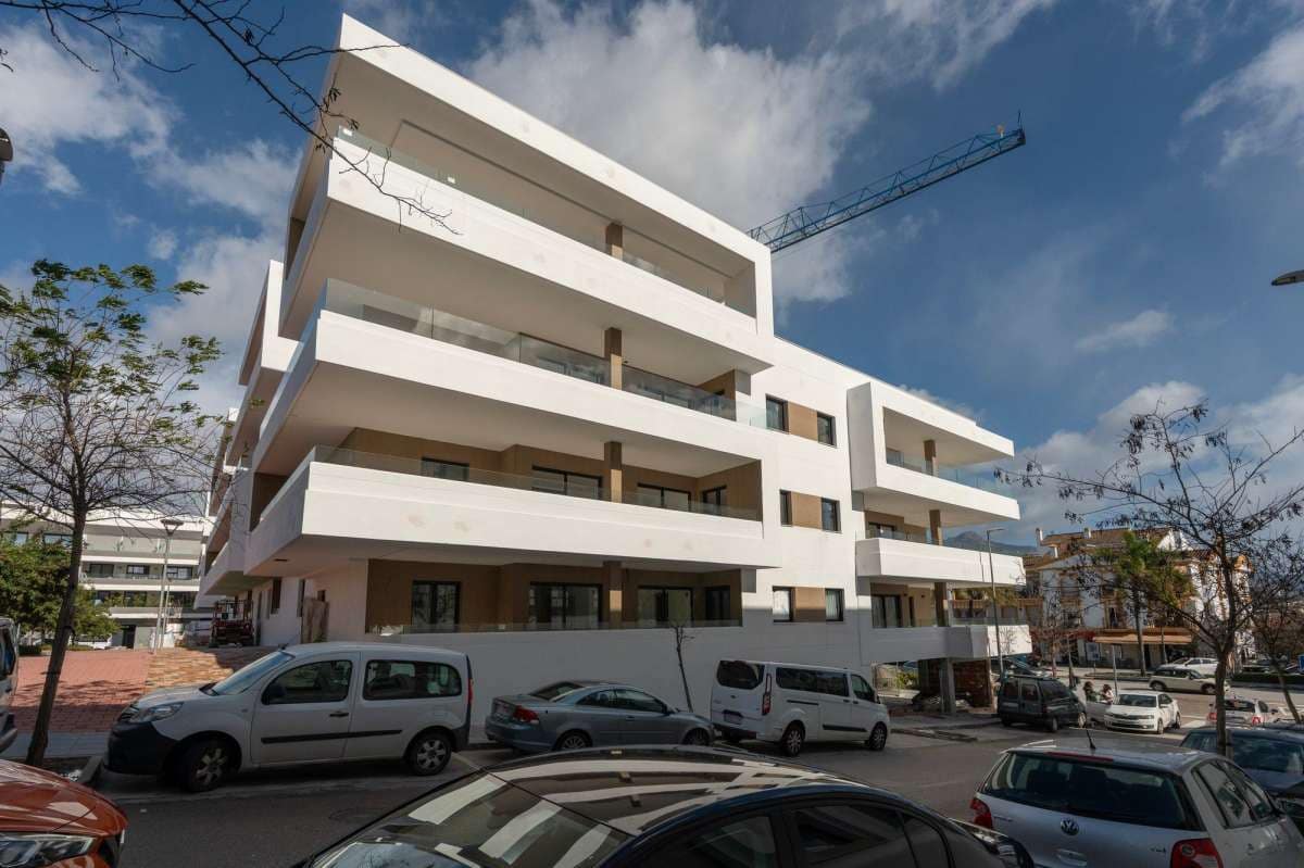 3 soveværelse Lejlighed til salg i San Pedro de Alcantara med swimmingpool garage - € 870.000 (Ref: 9768319)