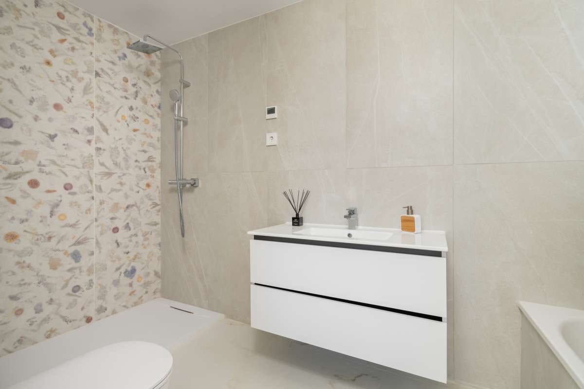 3 quarto Apartamento para venda em Estepona com garagem - 725 000 € (Ref: 9768351)