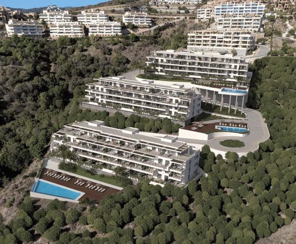 2 bedroom Apartment for sale in Calahonda, Mijas with pool garage - € 330,167 (Ref: 9768357)