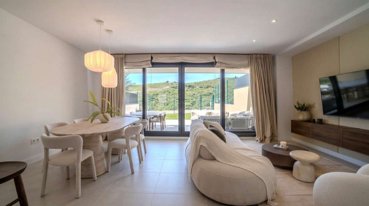 3 chambre Appartement à vendre à Casares avec piscine garage - 431 000 € (Ref: 9768381)