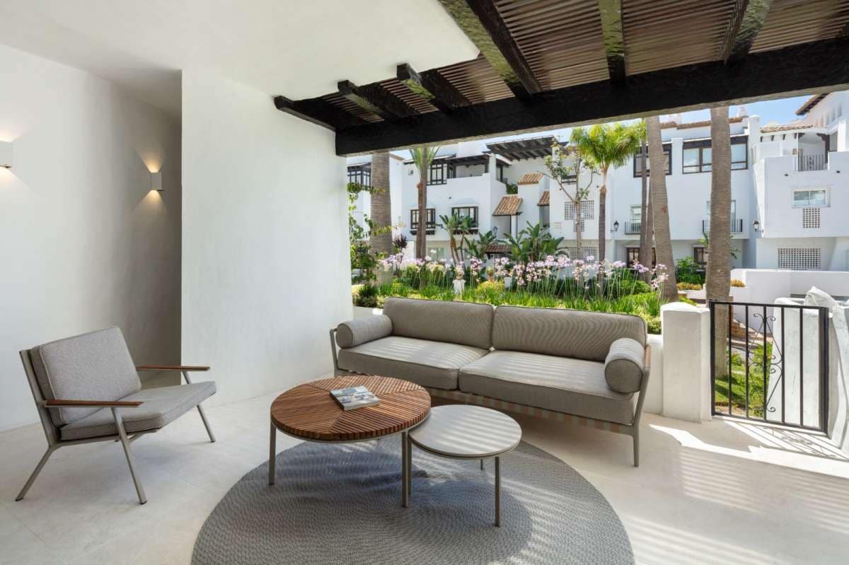 3 bedroom Apartment for sale in Marbella - € 4,150,000 (Ref: 9768382)