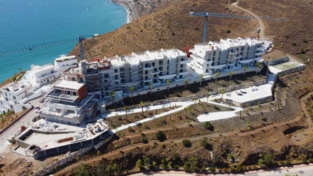 2 slaapkamer Appartement te koop in El Peñoncillo, Torrox - € 532.900 (Ref: 9768470)