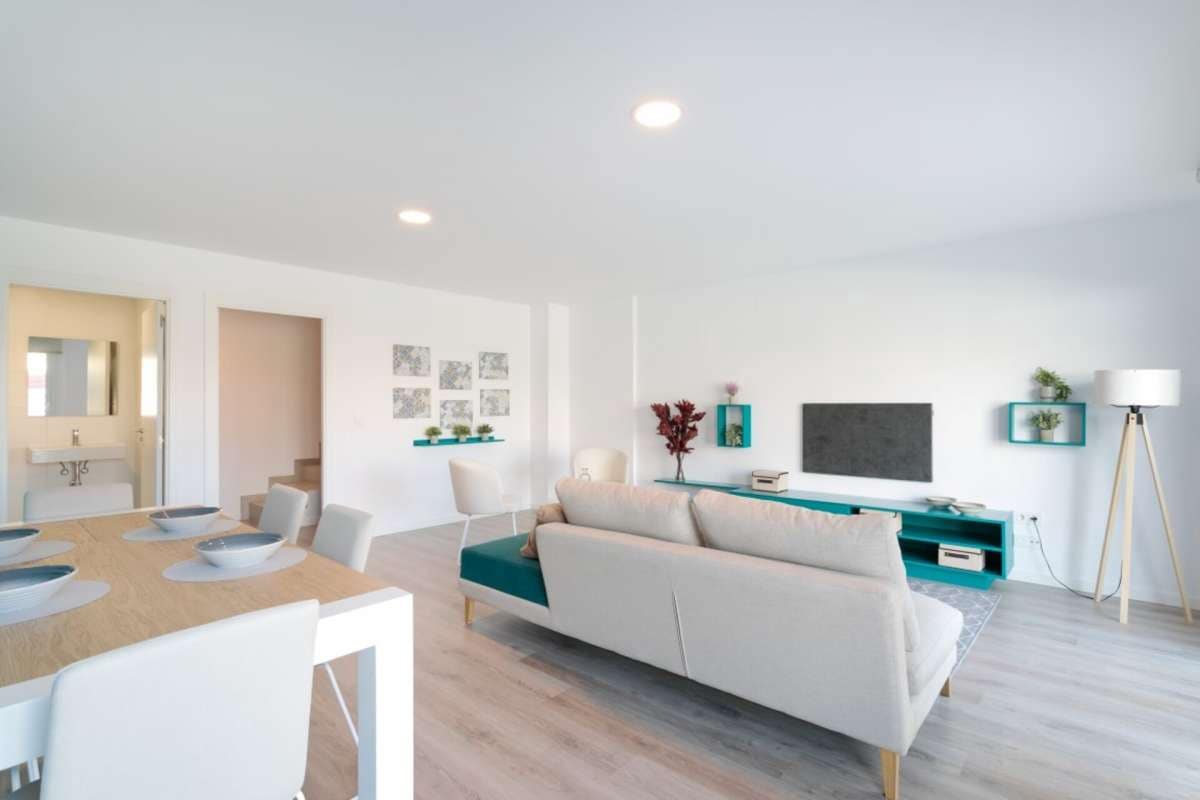 Apartamento de 4 habitaciones en Finestrat en venta con piscina garaje - 555.000 € (Ref: 9768652)