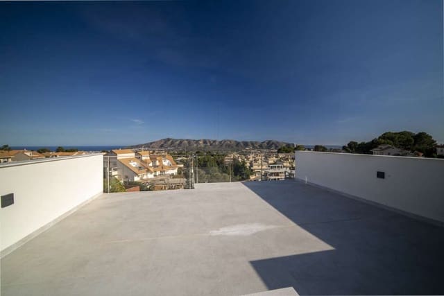 3 quarto Moradia para venda em Coloma  , La Nucia com piscina garagem - 600 000 € (Ref: 9768653)