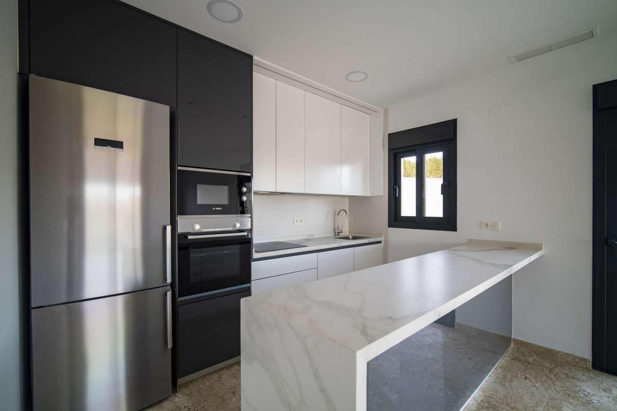 3 soverom Villa til salgs i La Nucia med svømmebasseng garasje - € 600 000 (Ref: 9768653)