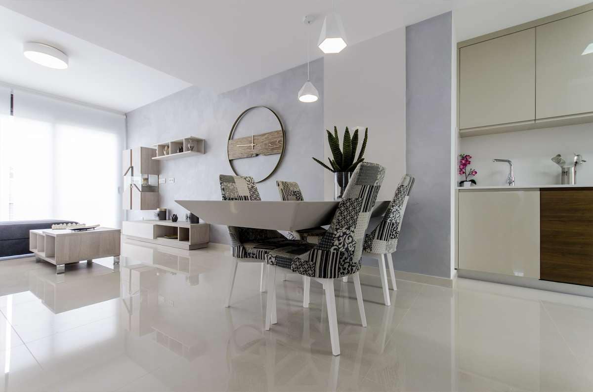 Chalet de 4 habitaciones en San Miguel de Salinas en venta con piscina garaje - 630.000 € (Ref: 9768691)