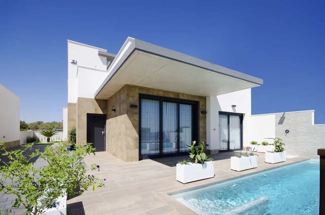 3 soveværelse Villa til salg i San Miguel de Salinas med swimmingpool garage - € 630.000 (Ref: 9768693)