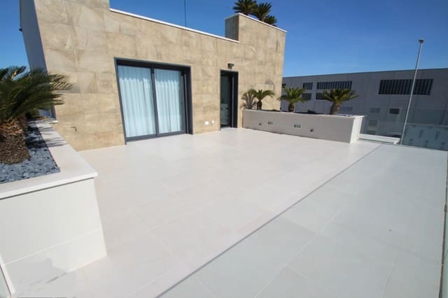 4 bedroom Villa for sale in San Miguel de Salinas with pool garage - € 875,000 (Ref: 9768694)
